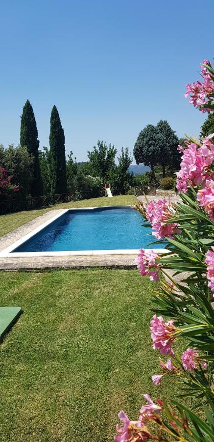 Case In Campagna Con Piscina A Τόντι Εξωτερικό φωτογραφία
